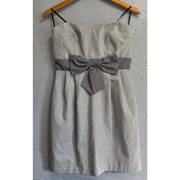 A. Byer Woman's Grey Black Striped Sleeveless Dress Big Bow in Front Size 9 - Picture 1 of 6
